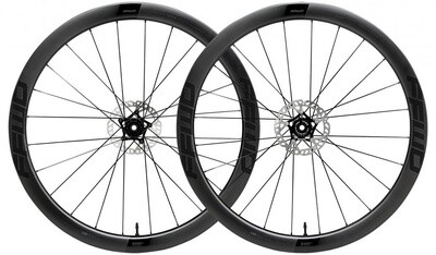 FFWD Ryot44 carbon wheelset with DT240