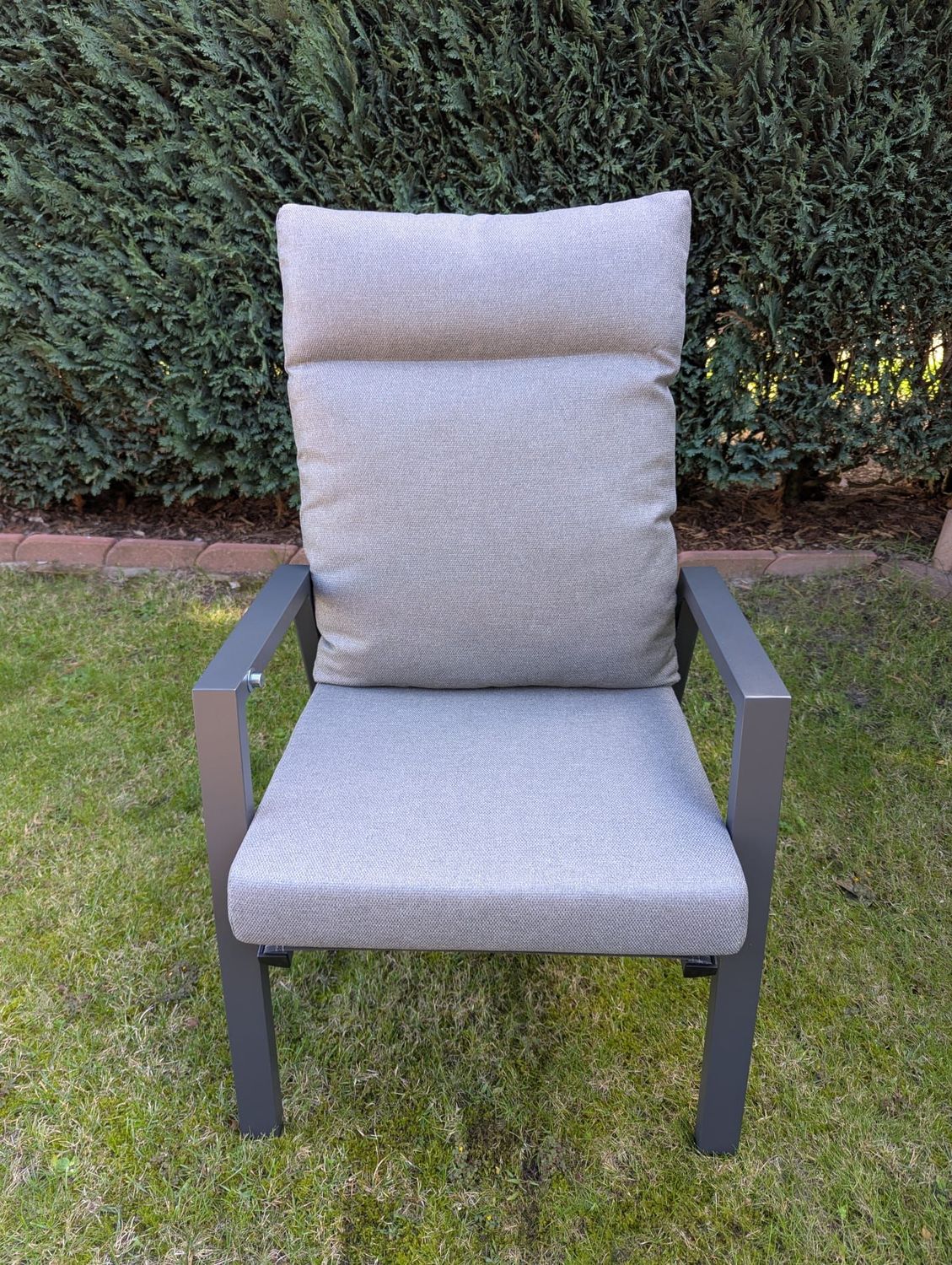 Kano Aluminium-Gartenstuhl Kir-Royal-129-G-XL Neuheit: Mit 10 cm Sitzkissenstärke ! Kano Aluminium-Gartenstuhl Kir-Royal-129-G-XL Neuheit: Mit 10 cm Sitzkissenstärke !