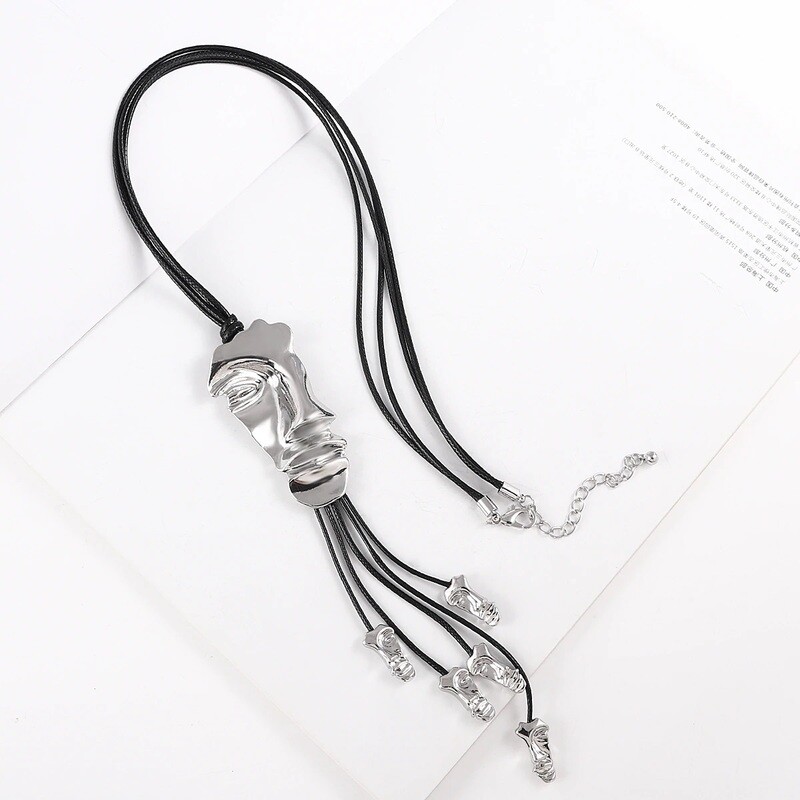 FACES LONG PENDANT