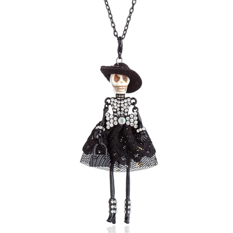 SKULL DOLL PENDANT