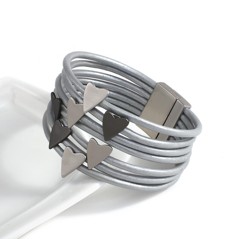 GREY LEATHER HEART BRACELET