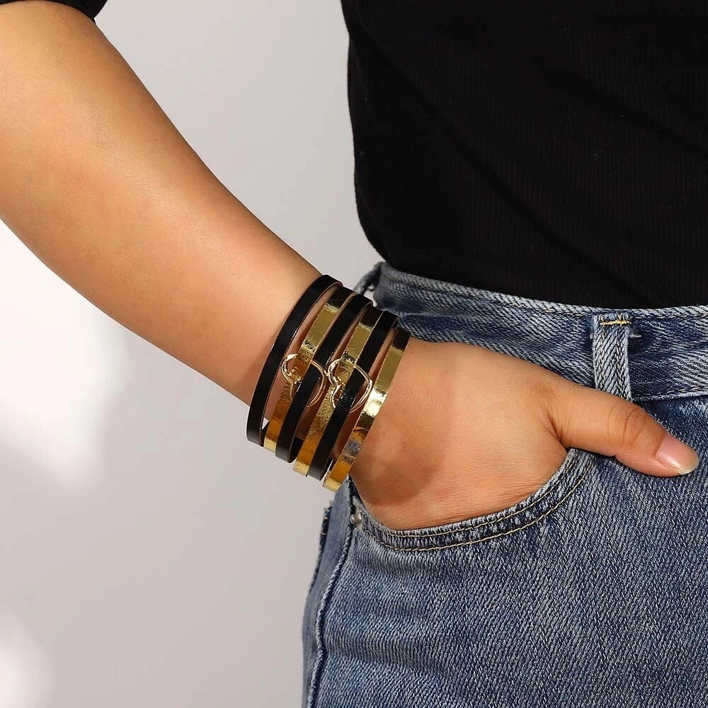 BLACK AND GOLD LEATHER BRACELET