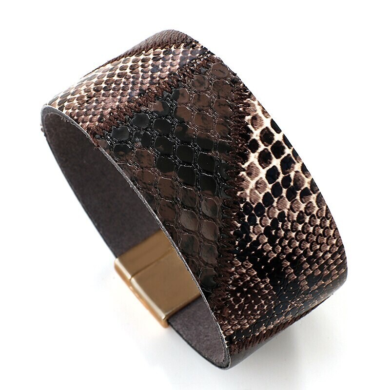 ANIMAL PRINT LEATHER BRACELET
