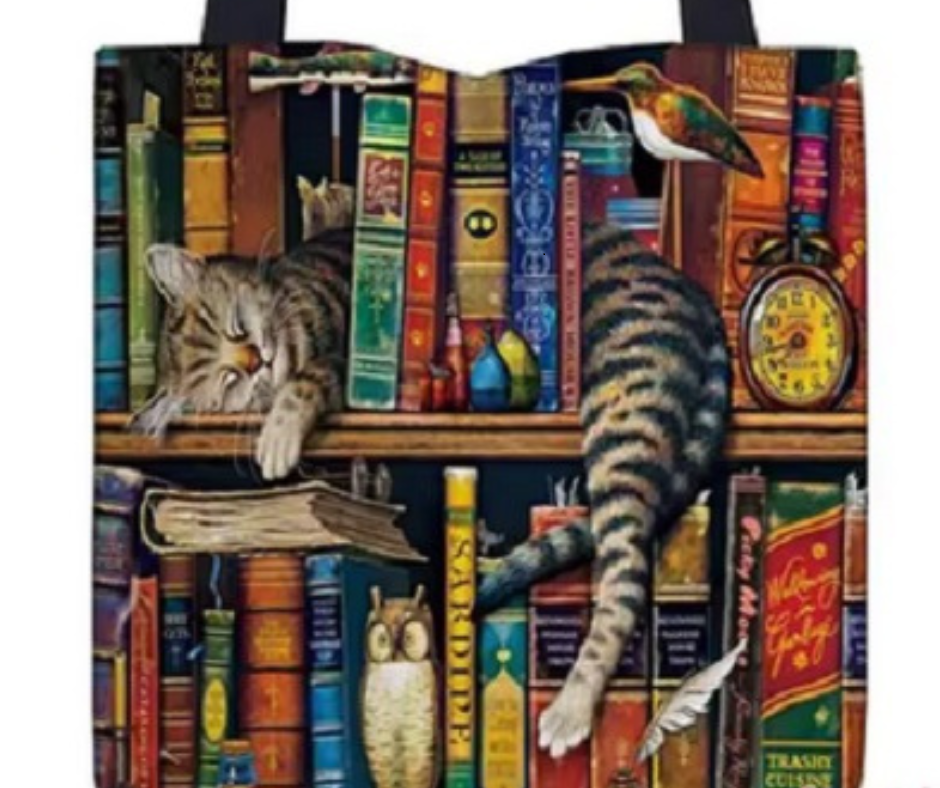 CAT ON BOOKSHELF TOTE BAG