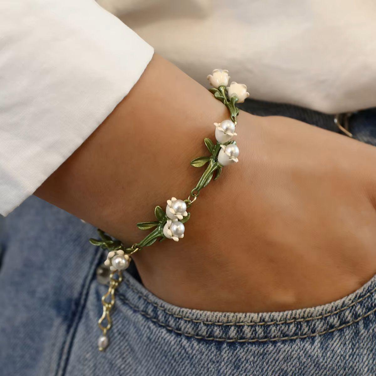 FLOWER BRACELET