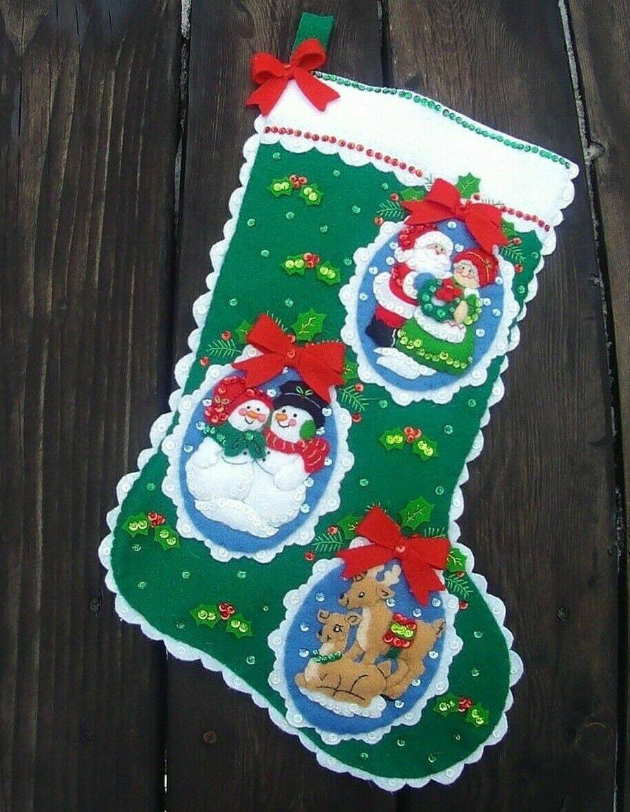 GORGEOUS New HANDMADE Christmas Stocking Bucilla Romantic Couples Felt Santa Deer Snowman Snow Fun Holiday Decor Gifts For Kids Custom