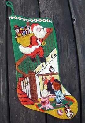 NICE! 1970's HANDMADE Bucilla Down The Banister 60392 Painted Needlepoint Santa Claus Christmas Stocking Handmade Felt Santa Claus Toys