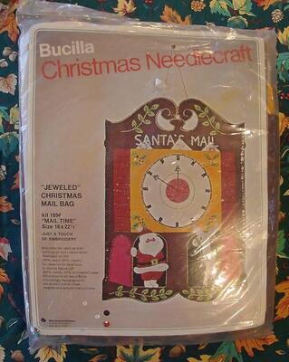 VINTAGE 1970's BUCILLA Kit 1894  Mail Time Christmas Mail Bag Santa Reindeer Felt Card Holder / Wall Hanging Sequins Beads Retro Craft Kit