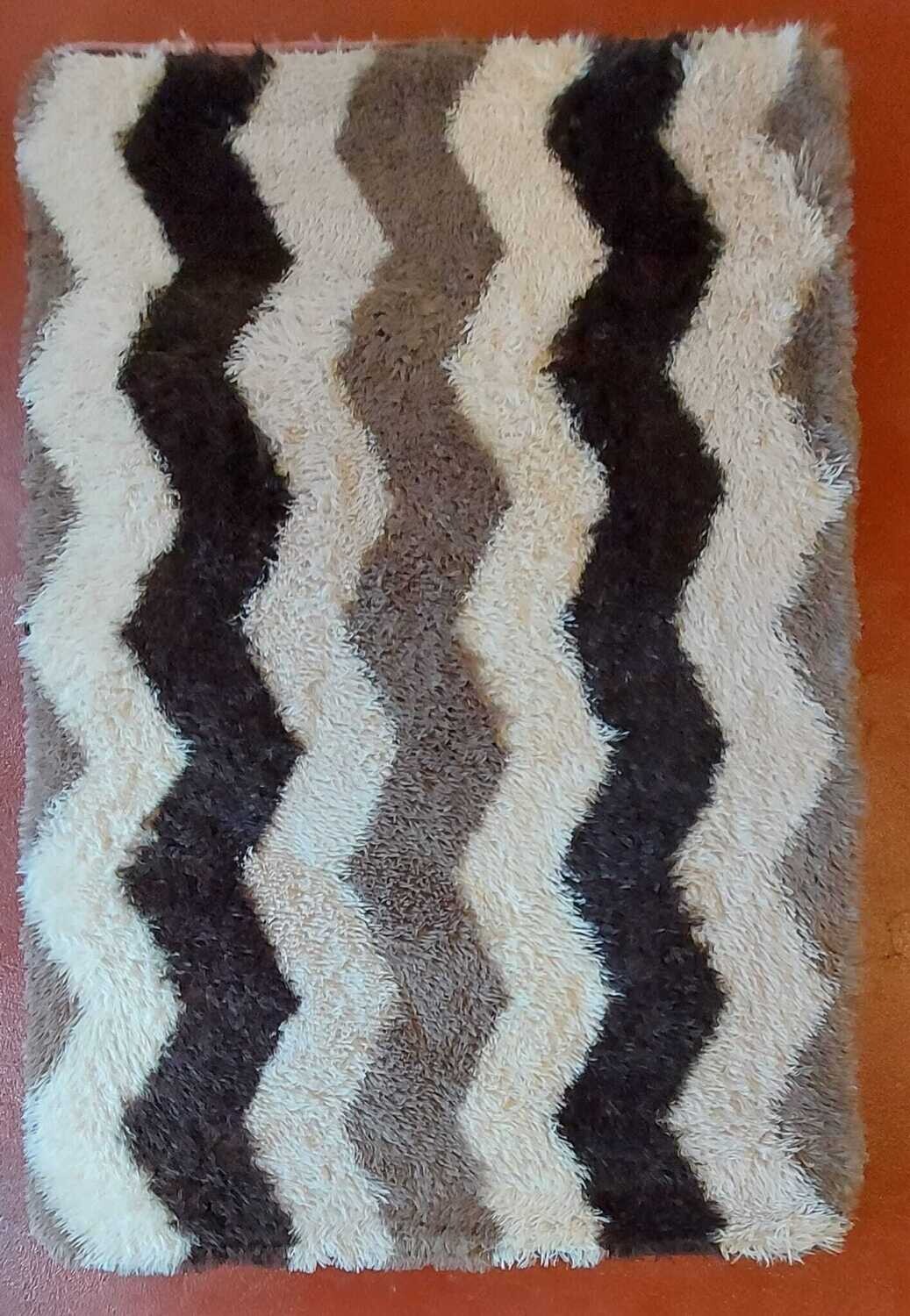 Alfombra Peluda Shaggy 2.0 x 1.4 Mts Calidad Premium