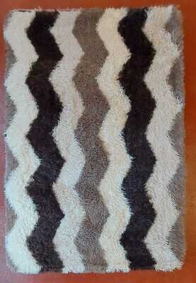 Alfombra Peluda Shaggy 1.5 x 1.0 Mts Calidad Premium