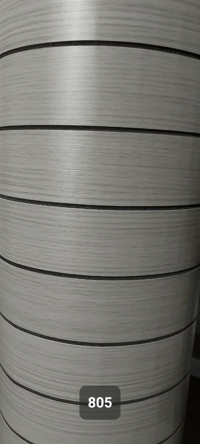 REVESTIMIENTO ADHESIVO EN ROLLO 120 X 3 METROS SIMIL RIPADO WPC