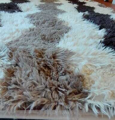 Alfombra Peluda Shaggy 2.0 x 1.4 Mts Calidad Premium