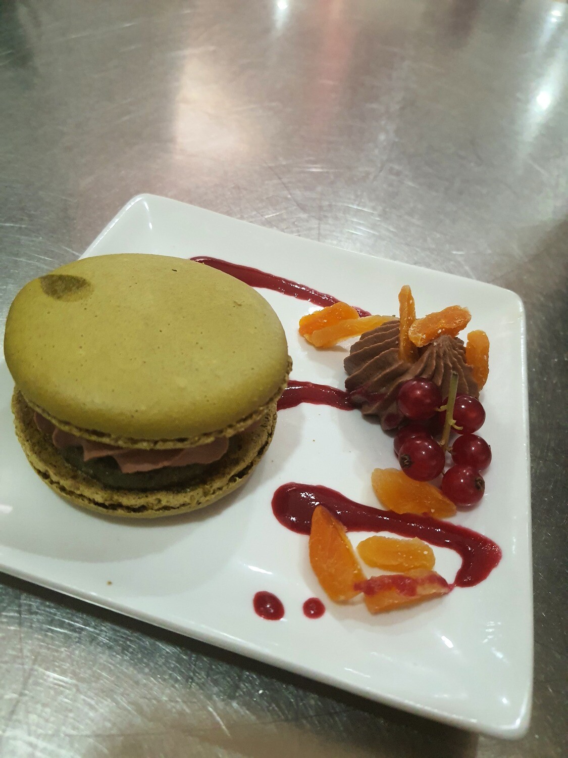 Macarons fourré au Сhocolate Pistache