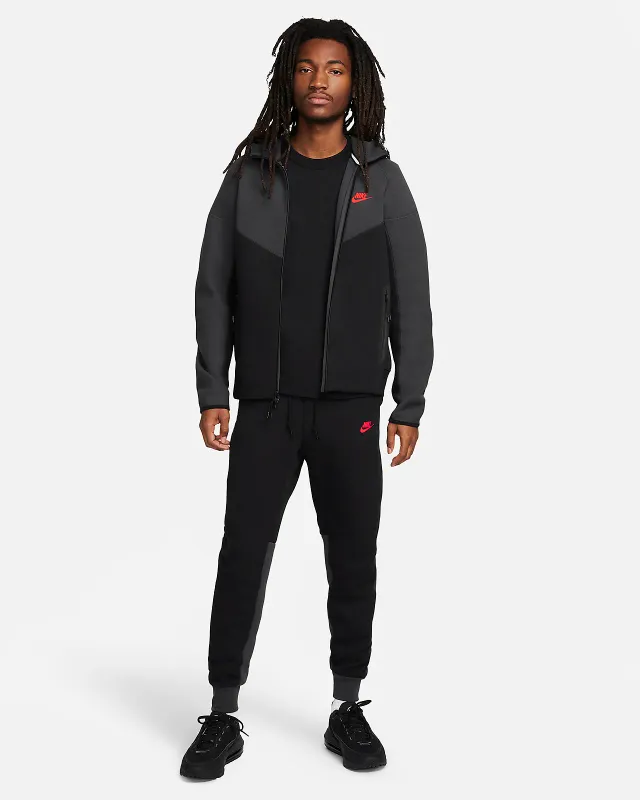 New season tech fleece