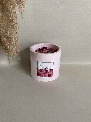 Duftkerze „Rose“ mit getrockneten Blüten