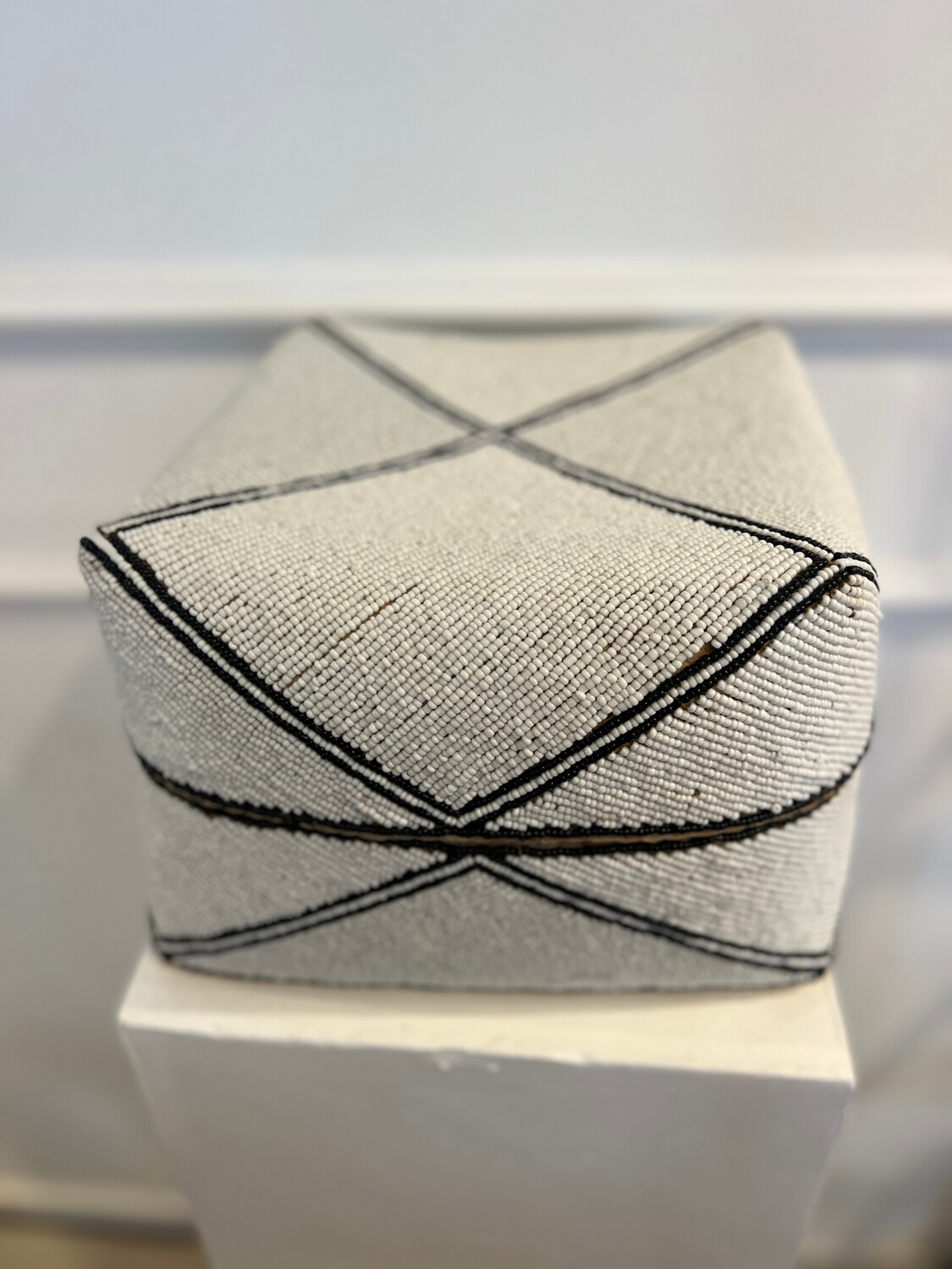 Perlenbox weiss - schwarz XL