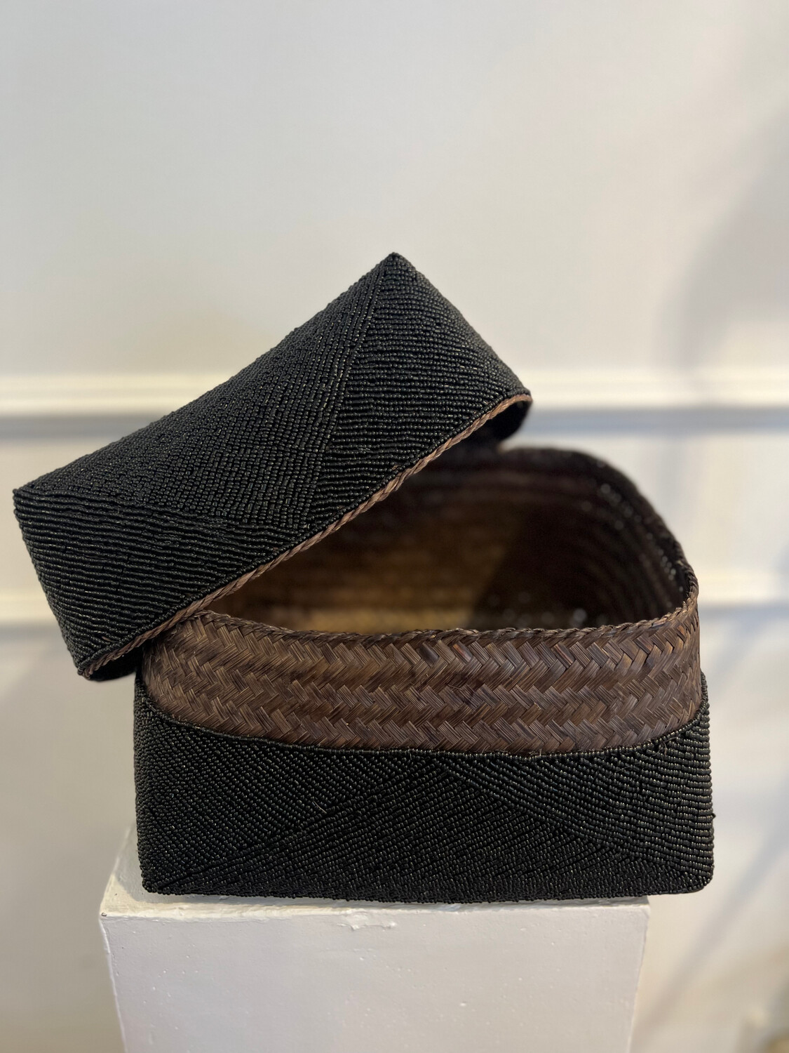 Perlenbox schwarz XL