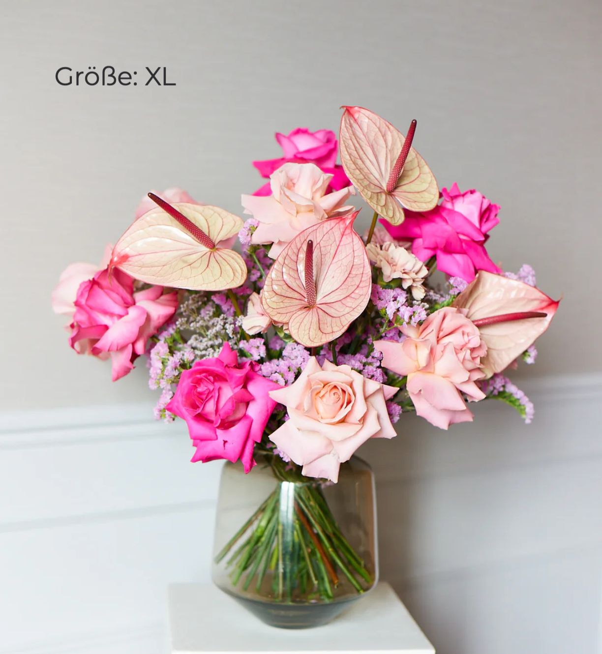 AMELIE FRISCHBLUMENSTRAUß