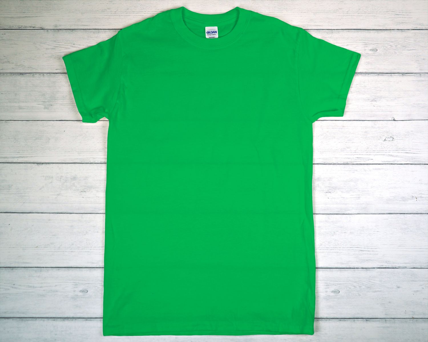 CUSTOM PRINTED GILDAN T-SHIRT Irish Green