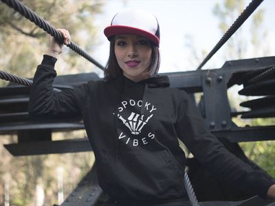 Spooky Vibes - Hoodie