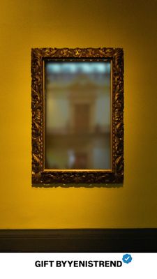 PICTURE FRAME