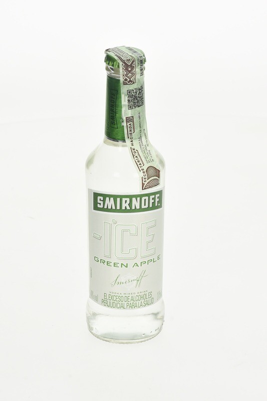 Smirnoff botella verde