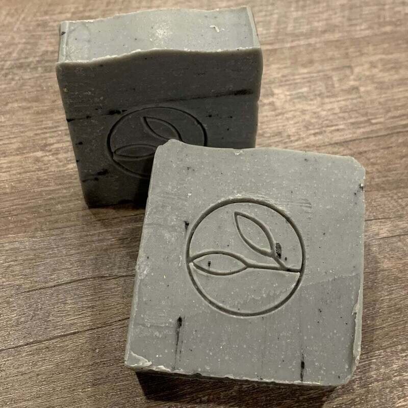 Two Chicks and a Bar Soap Vetiver 4 oz 