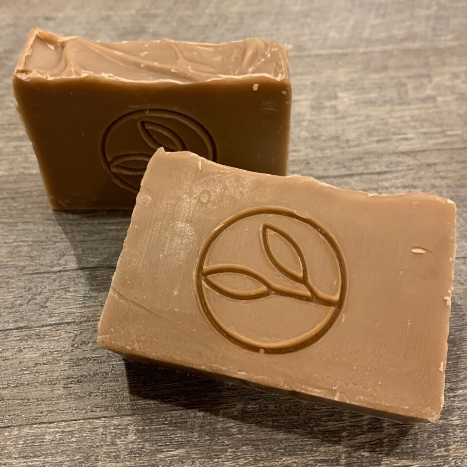 Two Chicks and a Bar Soap Kentucky Bourbon 4 oz 