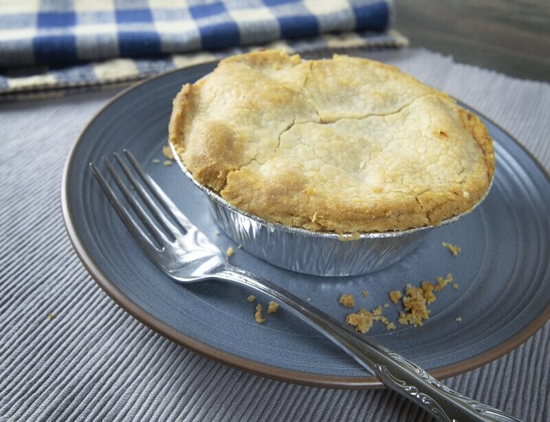 Gluten Free Sirloin Beef Pie with Peas and Carrots