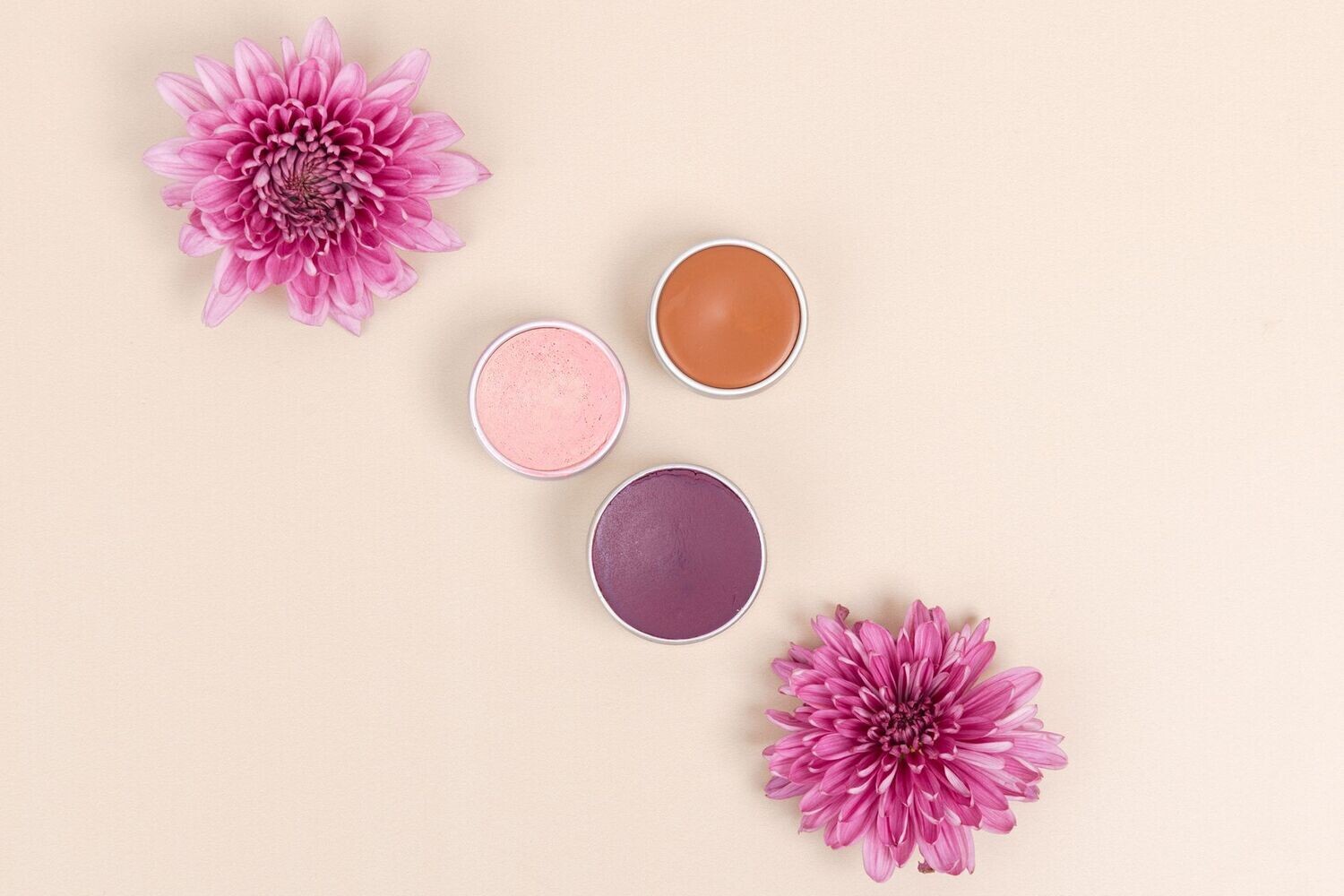 Multipurpose blush, shadow or lipstick