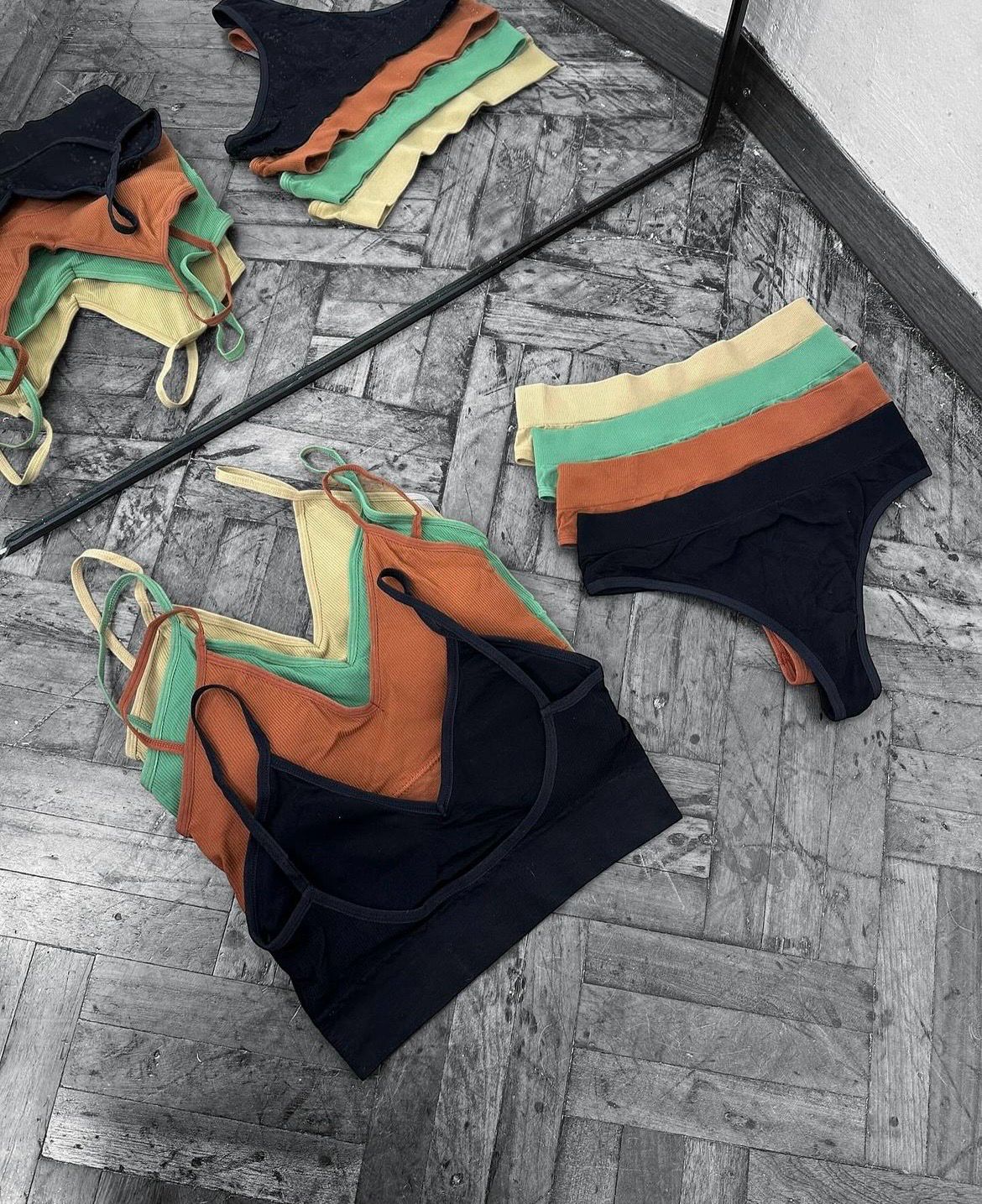 Conjunto de ropa interior top+colaless