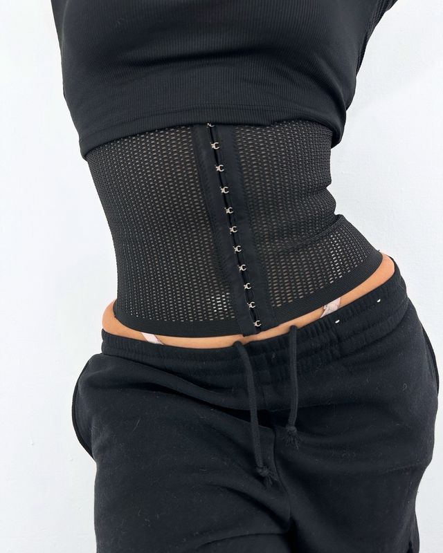 Faja con barillas y broches X MAYOR ($200 c/u docena)