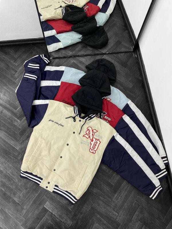 Campera cazadora Impermeable Unisex X MAYOR COLOR AZUL ($1400 c/u paquete minimo de 6 unidades)
