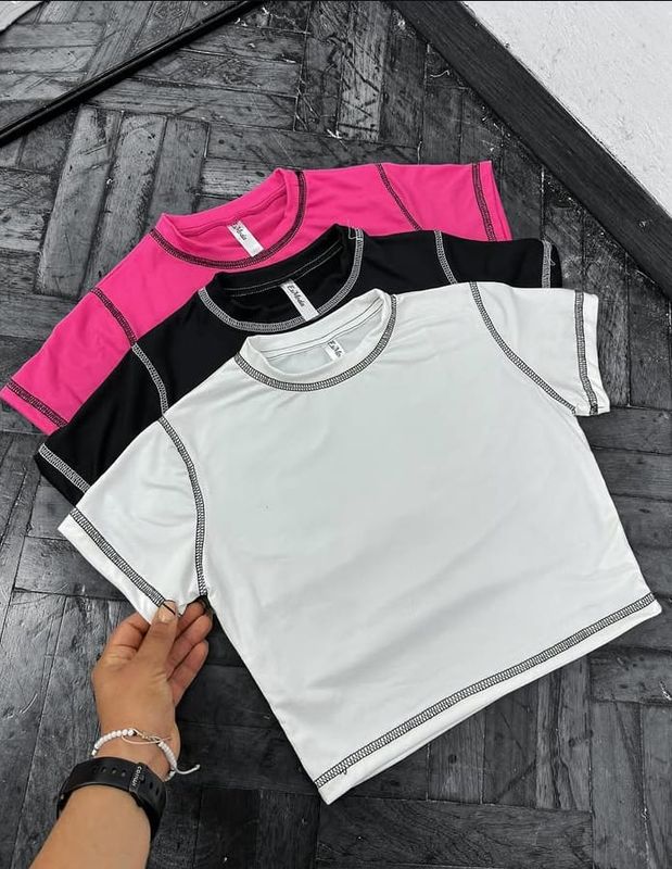 Remera Bordada