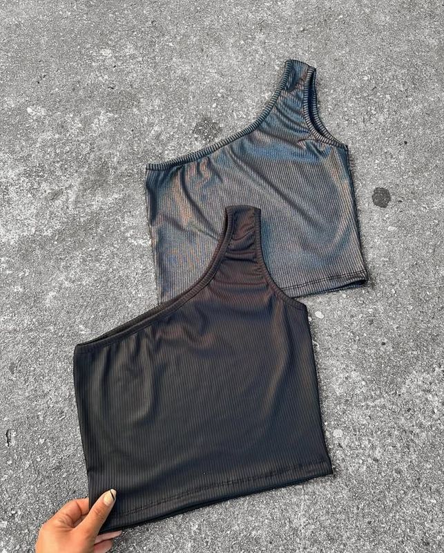 Top asimétrico LUREX Top asimétrico LUREX