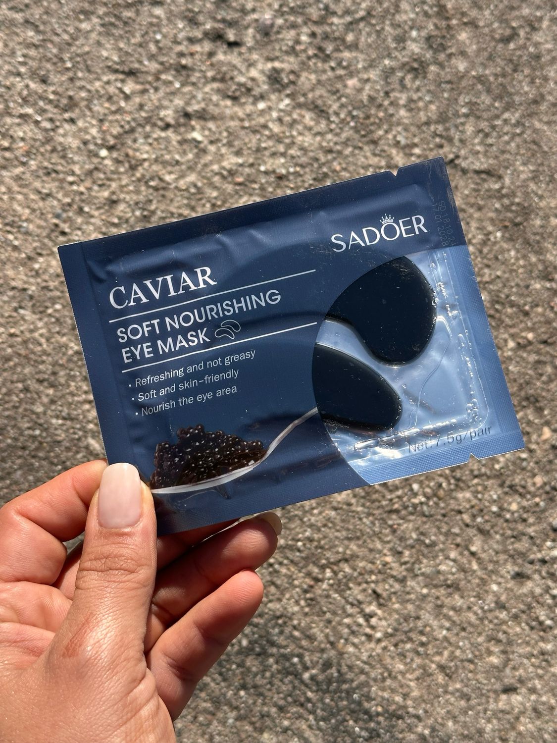 Mascarilla parche para ojos propiedad caviar X MAYOR ($40 c/u paquete minimo de 4 unidades)