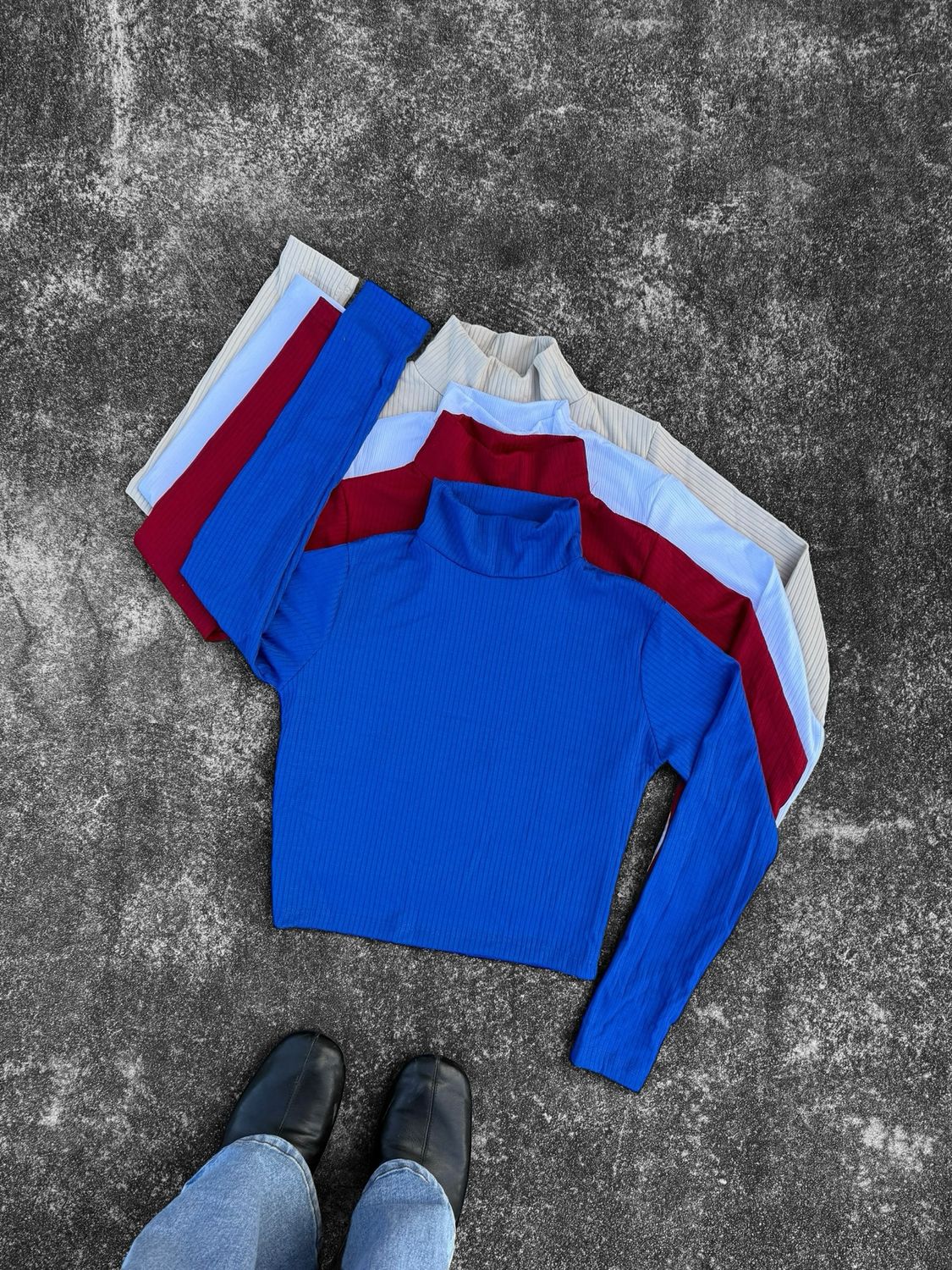 Polera Morley Cuello Alto X MAYOR ($250 c/u paquete minimo de 4 unidades) Incluye 3 azul,1 roja .