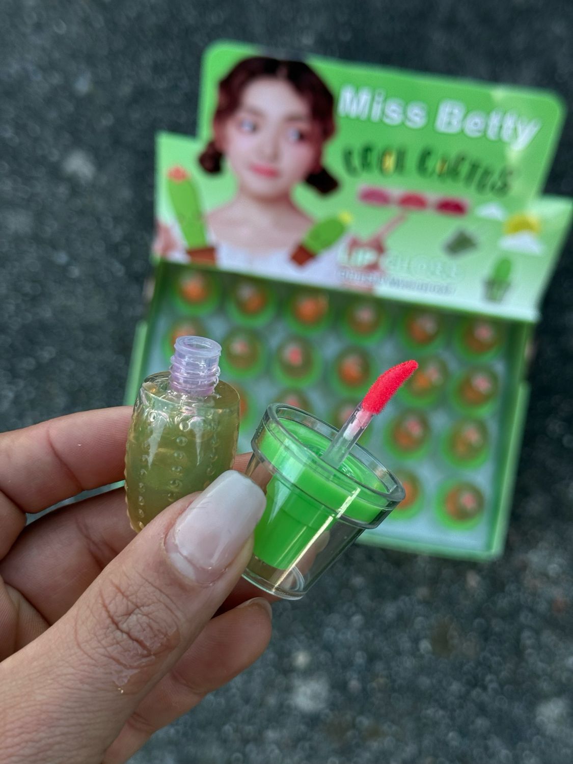 Gloss aloe vera