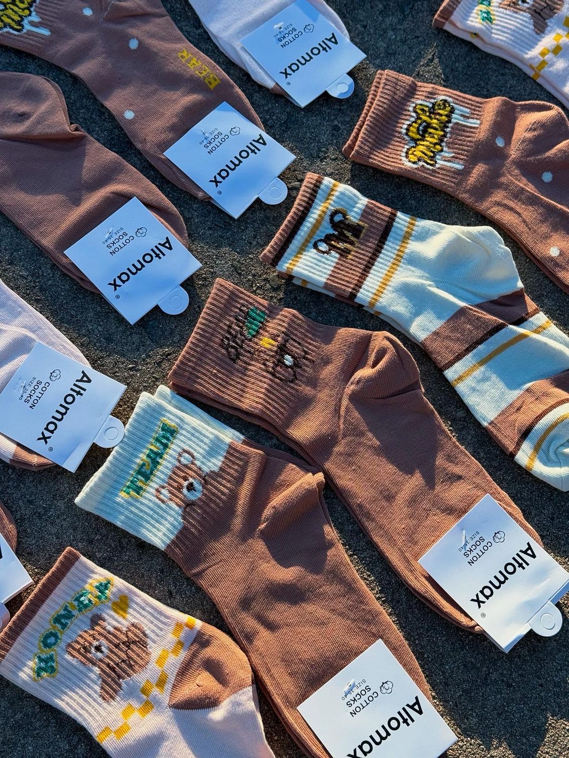 Paquete de 6 docenas de Docena de Medias coloridas con diseño de osito X MAYOR ($320 paquete minimo de 6 docenas