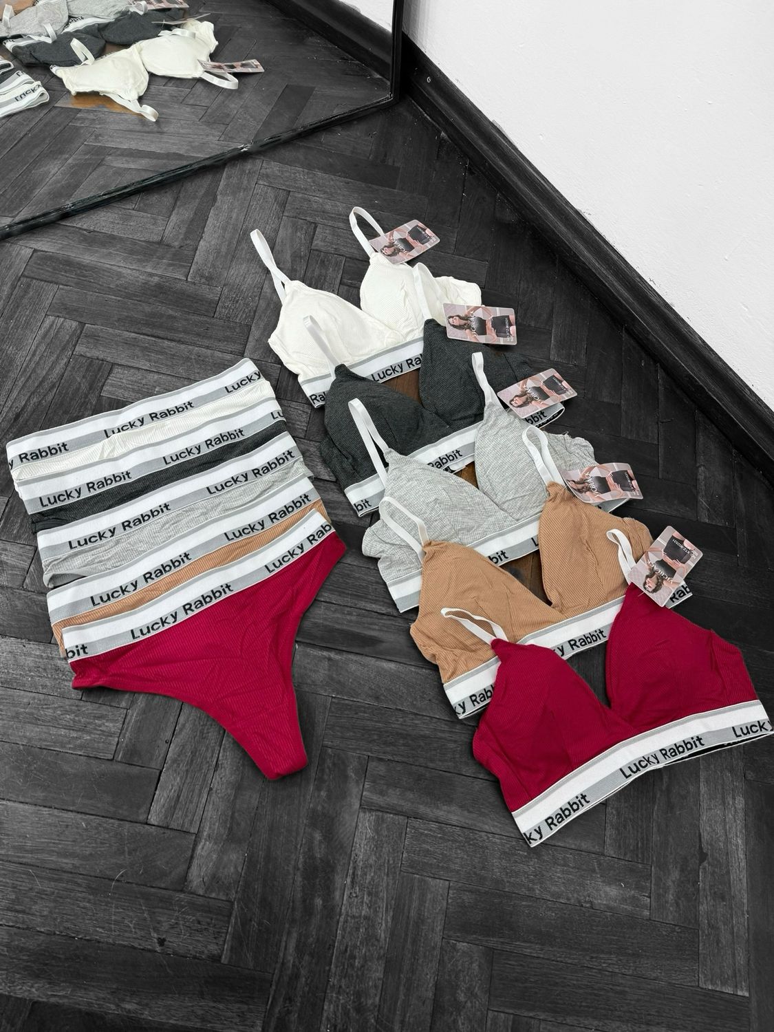 Arenal Grande Ropa De Bebe Por Mayor Barrio Delos Judios Arenal