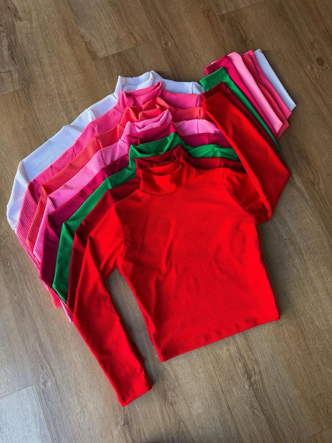 Polera Morley elastizada X MAYOR ($250 c/u paquete minimo de 4 unidades) Incluye 1 roja, 1 rosa oscuro, 1 fucsia y 1 bordo