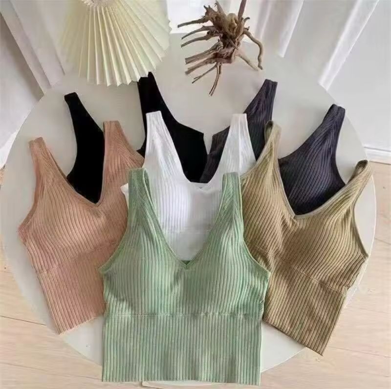 Top deportivo con push up