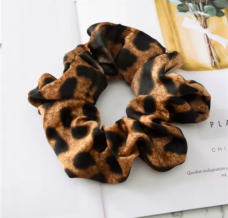 Colero colita satinado animal print