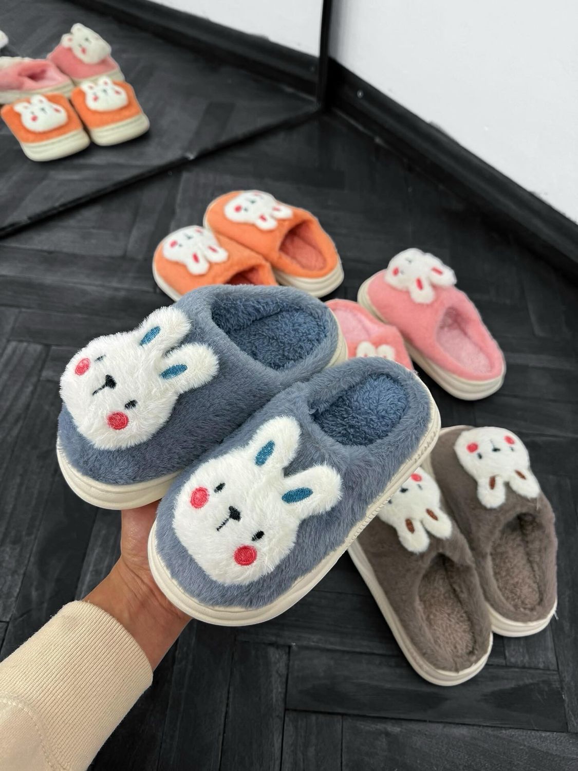 Pantuflas peluditas para nenes