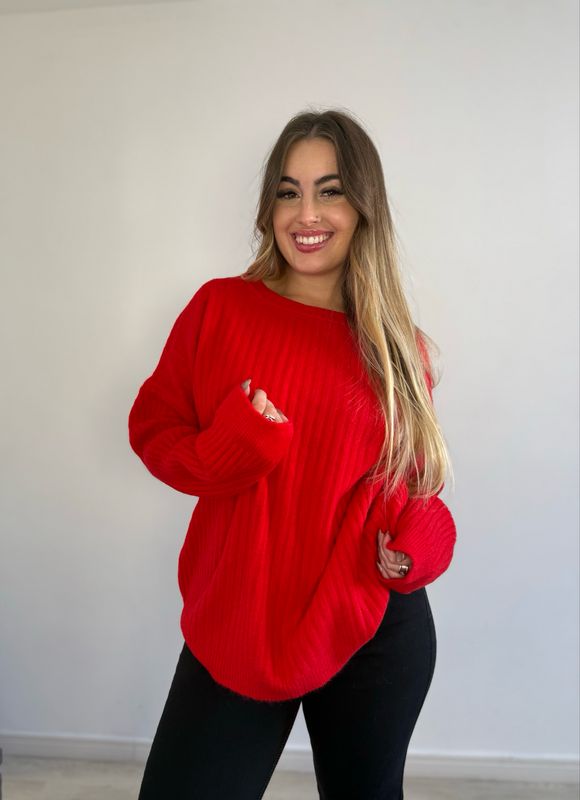 Buzo de hilo oversize X MAYOR ($590c/u paquete minimo de 6 unidades) Incluye 2 rojos, 2 crudo y 2 negro