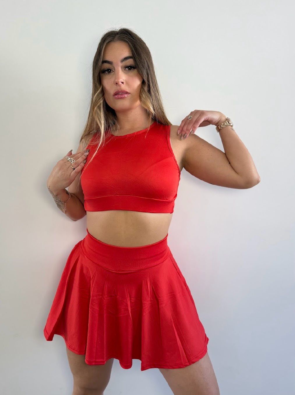 Conjunto de pollera con short y top Conjunto de pollera con short y top