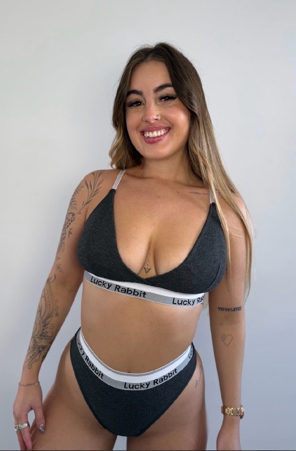 Conjunto de Ropa interior de sutien mas colaless en tela morley con faja