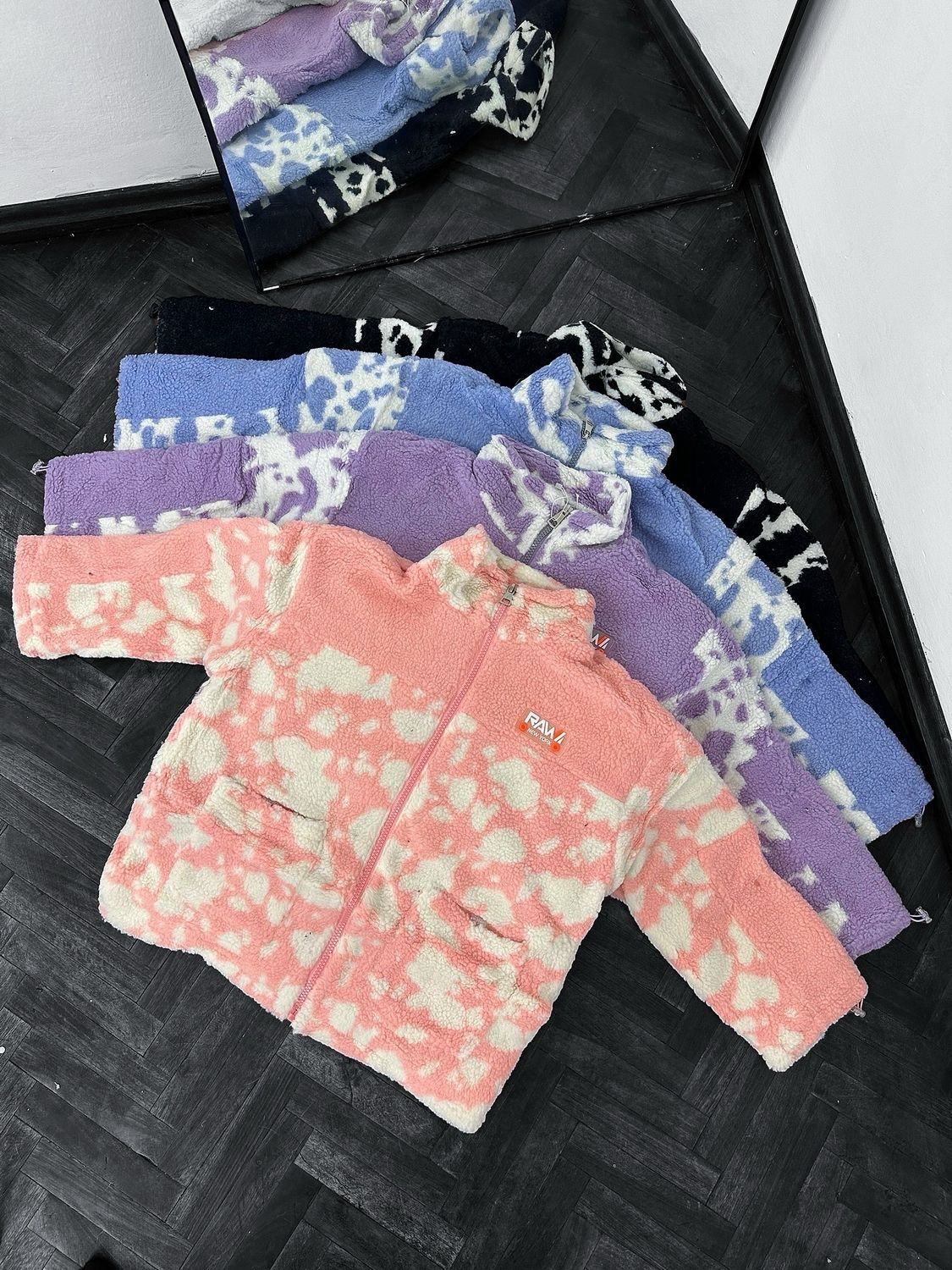 Campera print super abrigada X MAYOR ($720 c/u paquete minimo de 12 unidades)