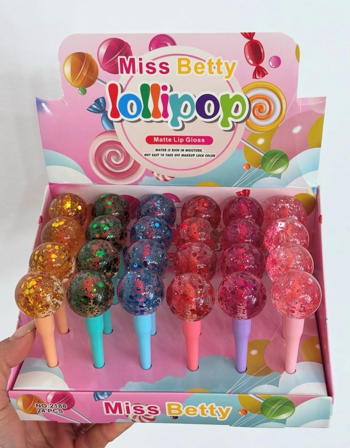 Gloss chupetin