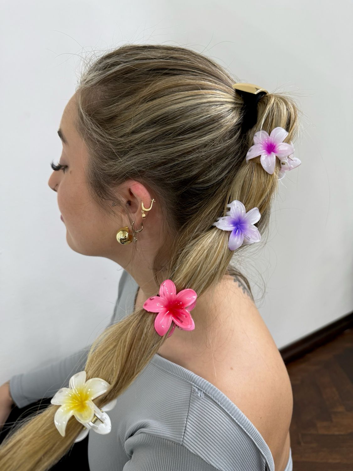 Pinza chica de flor X MAYOR ($20 c/u paquete minimo de 12 unidades)